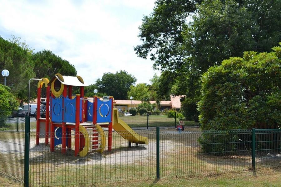 Camping Lou Broustaricq - Maeva Hotel Sanguinet Esterno foto