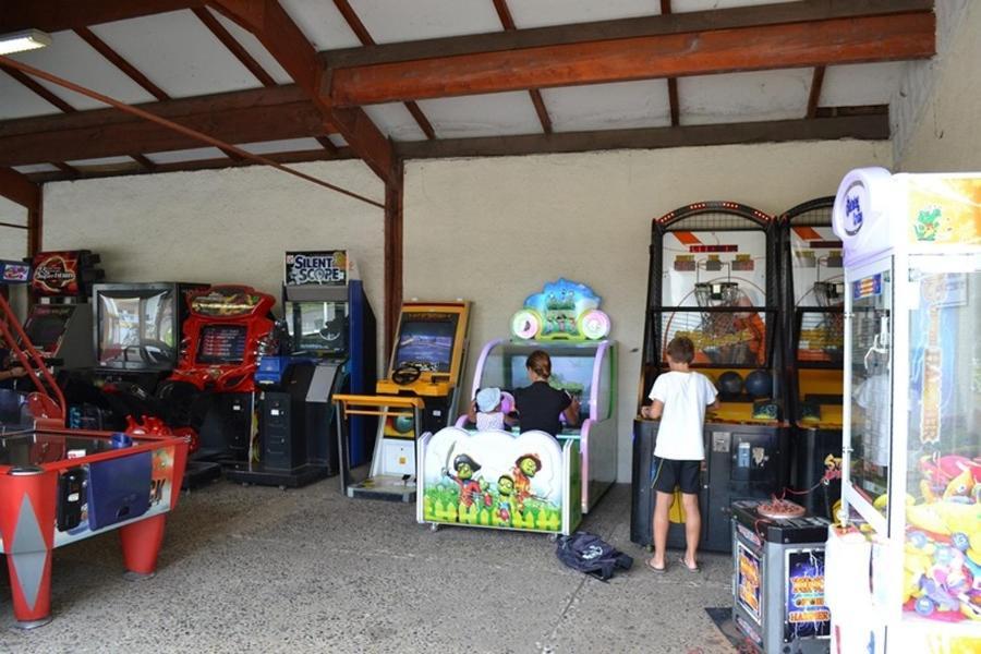 Camping Lou Broustaricq - Maeva Hotel Sanguinet Esterno foto
